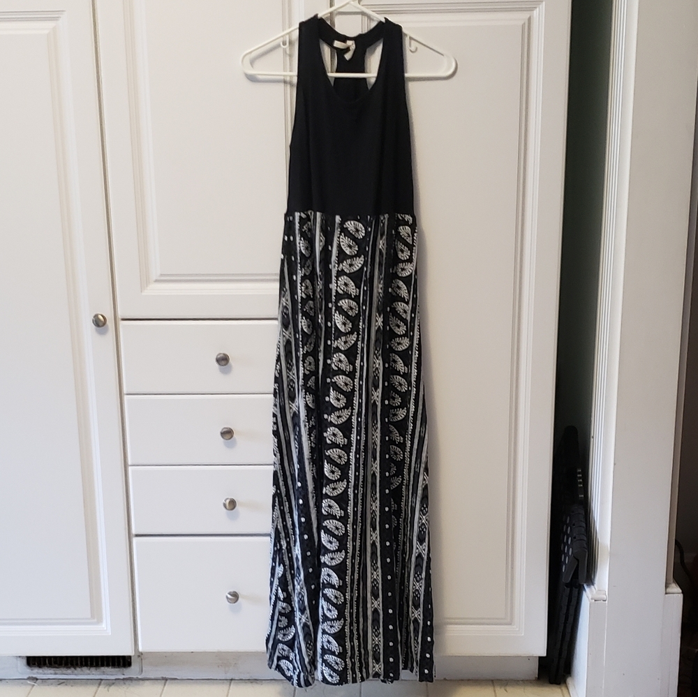 Mudd Black patterned maxi dress